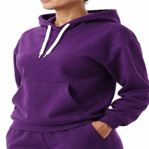 Ensemble de survêtement décontracté pour femme : sweat à capuche et pantalon de jogging – Coupe confortable, style tendance, conception OEM personnalisée, qualité supérieure - Product Image 4