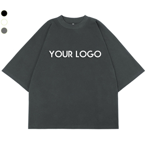 Un exportateur en gros fournit ce t-shirt en coton pour hommes à impression personnalisée, fabriqué au Pakistan, pour tous les propriétaires de marques de vente au détail. - Product Image 4