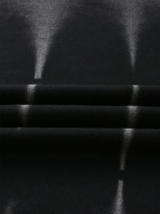 เสื้อฮู้ดดี้ทรงบ็อกซี่โอเวอร์ไซส์สำหรับผู้ชาย สไตล์สตรีทแวร์ลำลอง เหมาะสำหรับออกกำลังกาย ผลิตจากผ้าฝ้ายพรีเมียมเนื้อหนา ทรงหลวมไหล่ตก สวมใส่สบาย - Product Image 3