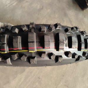 Neumático de Motocicleta Super Suave <span class=keywords><strong>140</strong></span>/<span class=keywords><strong>80</strong></span>-<span class=keywords><strong>18</strong></span> <span class=keywords><strong>140</strong></span> <span class=keywords><strong>80</strong></span> <span class=keywords><strong>18</strong></span> Enduro Todoterreno Big Block Sticky, Neumático Sin Cámara y <span class=keywords><strong>Mousse</strong></span> Tube - Product Image 5