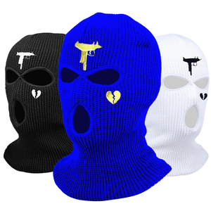 Pasamontañas Personalizado de Una Pieza con Diseño de Pistola y Corazón, Máscara de Invierno Tejida para Esquí, Unisex, para Uso en Exteriores, 56-58CM - Product Image 1