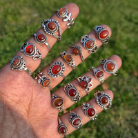JewelryTownIN Bagues en Cornaline Vif, Vente en Gros, Pierre Précieuse Rouge Naturelle, Sertissage Clos, Fait Main, Plaqué Argent, Style Bohème Artisanal