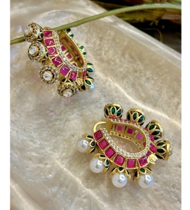 Boucles d'oreilles Bali en moissanite plaquée or de qualité supérieure pour femmes et jeunes filles, collection pour soirées et occasions spéciales - Product Image 2