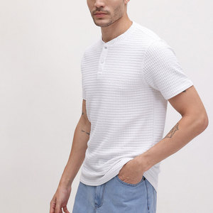 Camiseta de Manga Corta para Hombre, Cuello Redondo, Tejido Waffle Blanco, Corte Regular, Color Sólido, Transpirable, de Algodón - Product Image 3