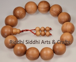 Bracelet tendance en perles de bois de santal en vrac pour le Nouvel An chinois - Product Image 3