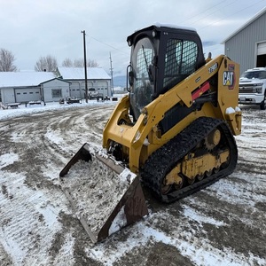 Chargeuse compacte sur pneus CAT 246C d'occasion, capacité nominale de 1 tonne, construction durable de haute qualité, prix compétitif, stock disponible - Product Image 4
