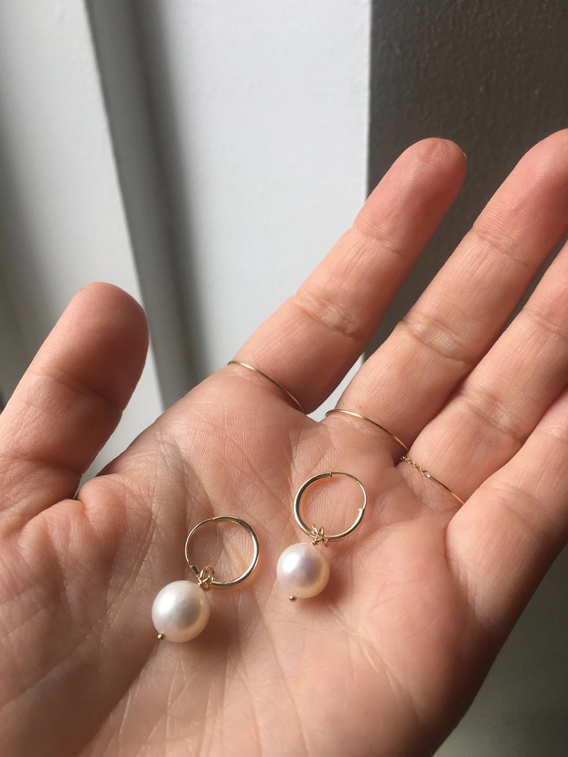 เช่นเดียวกับภาพ