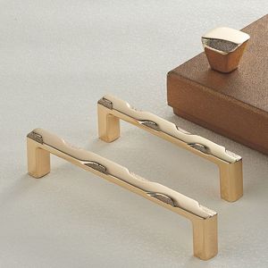 Poignées de meubles élégantes en laiton finition or, poignées décoratives pour armoire, tiroirs, quincaillerie de cuisine de luxe, ensemble d'accessoires intérieurs - Product Image 5