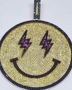 Colgante de Cara Sonriente Iced Out con Micro Pavé de Moissanita, Amuleto de Dibujos Animados, Estilo Hip Hop Bling, de Plata 925 Bicolor - Product Image 1