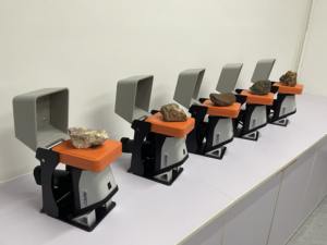 Analyseur de spectromètre de fluorescence X portable et testeur de métaux, alliages et nickel XRF portatif - Product Image 4