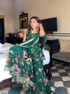 ขายส่งชุดชาราร่าดีไซน์ใหม่ล่าสุดสำหรับงานแต่งงานหรืองานเลี้ยงและงานปาร์ตี้ มีจำหน่ายในปริมาณมาก - Product Image 5