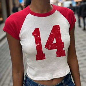 เสื้อยืดผู้หญิงคอตตอนสั่งทำขายส่ง สีดำขาวพิมพ์ลายตัดกัน คอกลม ทรงเข้ารูป ไซส์พลัส - Product Image 1