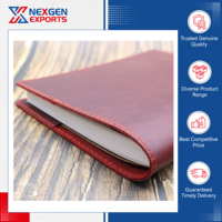 Nexgen Exports, une expérience de fabrication approfondie, propose des couvertures de menu en cuir PU de qualité supérieure, faites à la main, imprimées en offset créatives.