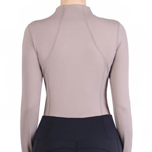 Chemise de base pour femme de haute qualité, tissu extensible, manches longues, logo personnalisé, tissu doux au toucher, chemise de base pour l'équitation - Product Image 2