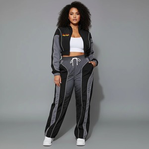 Conjunto Deportivo Popular de Dos Piezas para Hombre y Mujer, Pantalones Largos Ajustados con Rayas y Parches, Sudadera con Dobladillo Curvo - Product Image 1