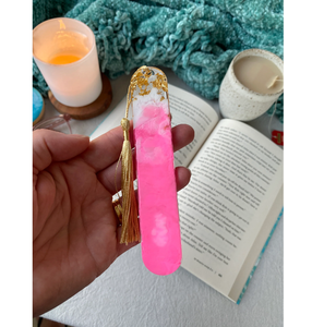 Marcapáginas de Resina de Color Rosa en Forma Ovalada Hecho a Medida, el Mejor Producto para Oficina/Biblioteca y Escuela, Sujetador de Páginas de Libros - Product Image 1