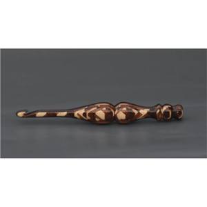 Aguja de ganchillo de resina con diseño único y mango ergonómico grande para manos con artritis, accesorio de costura artesanal de lujo - Product Image 4