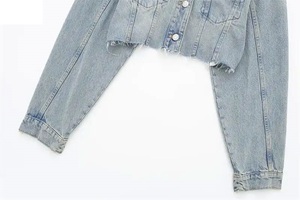 Chaquetas Vaqueras Cortas de Manga Larga de Alta Calidad con Capucha, Chaquetas Vaqueras de Moda Urbana para Mujer, Alta Calidad - Product Image 2