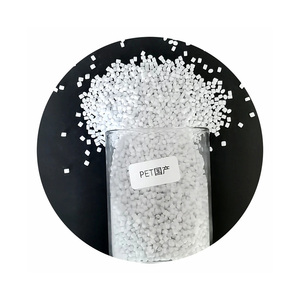 Résine pour animaux de compagnie en gros : stock prêt pour les expéditions en gros volumes - Product Image 1