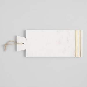 Planche à découper en marbre au design minimaliste pour une cuisine moderne, offrant un aspect épuré et une qualité de pierre durable - Product Image 2