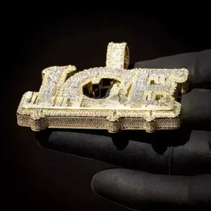 จี้เพชรโมอิสซาไนต์ทรง 3Ct ตัดแบบ CONCEPTION พร้อมจี้ตัวอักษรตามสั่ง เงินแท้ชุบทอง สไตล์ฮิปฮอป ได้รับการรับรองจาก GRA ของขวัญสำหรับผู้หญิง - Product Image 2