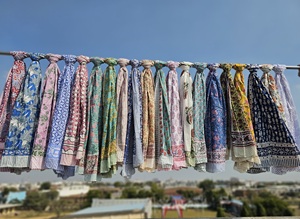 Pareo de Playa de Algodón con Estampado Artesanal Indio, Sarong de Playa de Tela Suave de Voile, Pareo de Verano, Regalo para Ella - Product Image 6