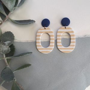 Boucles d'oreilles de luxe faites à la main en résine, matériaux de qualité supérieure, élégantes, pour fêtes, fournitures de perlage, durables, légères et confortables RR - Product Image 4