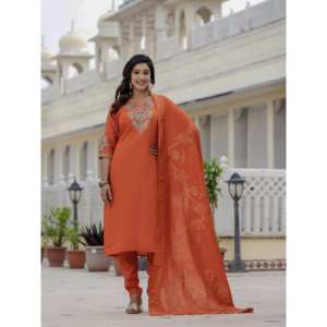 Ensemble élégant pour femmes, Kurti, pantalon et dupatta droits - Product Image 6