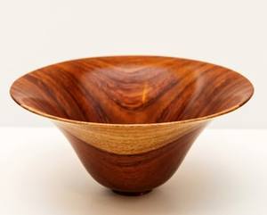 Tazón de Ensalada de Madera Ecológico Hecho a Mano, con Acabado Pulido, Diseño Clásico con Vetas Naturales, para Servir en la Cocina y en el Comedor - Product Image 2