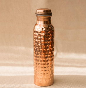 Bouteille d'eau en cuivre unisexe, gourde d'hydratation traditionnelle ayurvédique, récipient à eau en métal à motif floral de vigne - Product Image 6