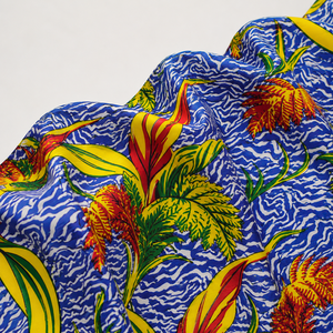 Tela de satén suave con estampado digital y bordado para caftanes y abayas de los Emiratos Árabes Unidos, ideal para compradores de textiles de moda modesta. - Product Image 1