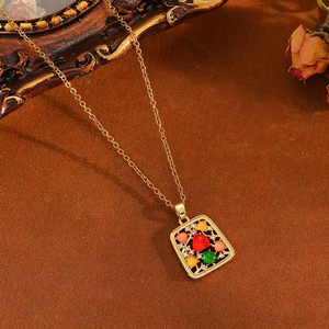 สร้อยคอจี้รูปหัวใจเรขาคณิตหวานๆ ทำจากสแตนเลสสำหรับผู้หญิง ประดับด้วยองค์ประกอบจากธรรมชาติในสไตล์หรูหรา - Product Image 6