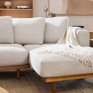 Canapé d'angle moderne en teck massif avec cadre en bois, coussins rembourrés en tissu épais et accoudoirs rembourrés pour salon intérieur - Product Image 4