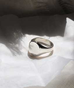 Plain Engraved Signet Pinky <b>Rings</b> Custom 14K Solid Gold Oval Delicate Personalized Monogram Fine Jewelry For <b>Men</b> Women Wholesale - Product Image 3