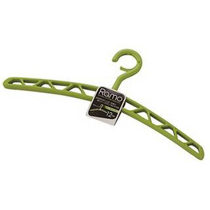 Organisateur de vêtements efficace à cintre vert à 12 trous RAMO - Product Image 1