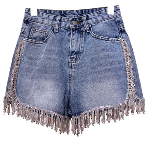 Shorts en jean délavé taille haute pour femme avec franges à pampilles, coupe asymétrique, style décontracté d'été - Product Image 1