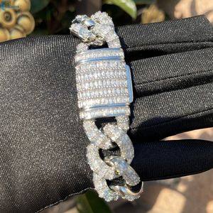 Pulsera de Diamantes Cultivados en Laboratorio Incoloros, Corte Baguette, Estilo Iced Out, 20MM, Eslabones Cubanos, Estilo Hip Hop, Pulsera para Hombre, Estilo Rapero - Product Image 4