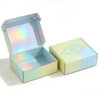Boîte cadeau holographique personnalisée avec impression florale et laminage mat |   Boîte d'expédition en carton ondulé arc-en-ciel écologique pour cadeaux cosmétiques