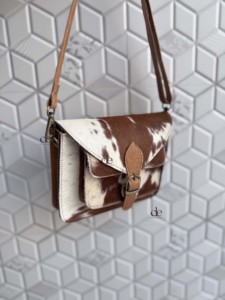 Western cuir de vachette fourrure élégant nouveau concepteur sac à bandoulière sac à main cheveux sur cacher fourrure bohème Offre Spéciale femmes multi-usages sac - Product Image 2