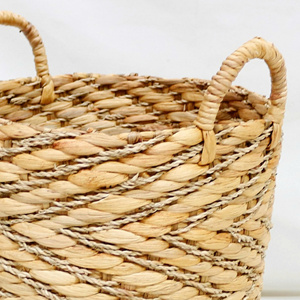 Wholesale 100% Natural Handmade Sustainable Water Hyacinth Seagrass Mix High Quality Customizable Size Color Storage Basket - Product Image 2