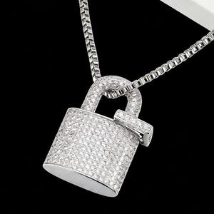 Collar con colgante de candado de cadena tipo caja de latón, chapado en rodio y oro de 14K, con incrustaciones de diamantes, estilo hip hop y streetwear - Product Image 4