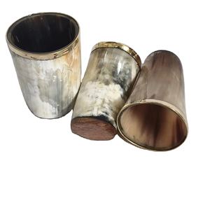 Cuerno Vikingo para Beber, Hecho a Mano con Cuerno Natural de Búfalo, Ecológico, Duradero, Apto para Alimentos, Mitología Nórdica, Copa Medieval para Cerveza - Product Image 3