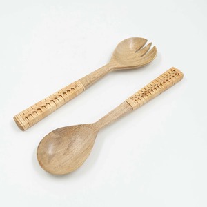 FAIZA CRAFT Ensemble d'ustensiles à salade en bois d'acacia fait main et durable avec poignée en résine, compatible lave-vaisselle et micro-ondes, style américain - Product Image 5