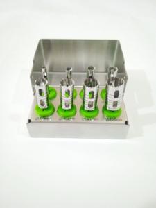 Juego de Instrumentos Quirúrgicos Manuales de 8 Piezas de Acero Inoxidable Premium para Implantes Dentales, Extracción de Injertos Óseos, con Certificación CE por GS - Product Image 1