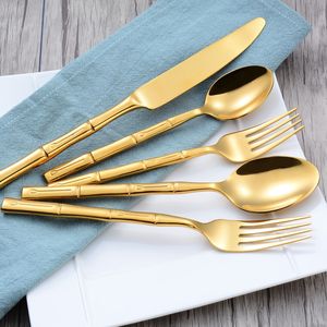 Opulent <b>Mirror</b> Shine Metal Cutlery Set With Heavy Gauge Stainless Steel Build For Luxury <b>Table</b> Decor - Product Image 1