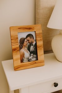 กรอบรูปไม้มะกอก – งานแฮนด์เมด ปรับได้สองทิศทาง (แนวตั้งและแนวนอน) - Product Image 6