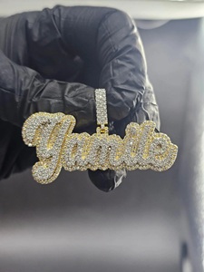 จี้ห้อยคอแบบกำหนดเองได้ ชื่อสั่งทำได้ ประดับเพชรโมอิสซาไนต์ ทองคำขาวสองสี เงินแท้ 925 สไตล์ฮิปฮอป  พร้อมจี้ห้อยคอส่วนตัว - Product Image 2