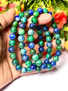 Bracelet en résine époxy fait main, design artistique magnifique, bijou en résine unique, parfait pour les accessoires de mode et les cadeaux élégants - Product Image 3