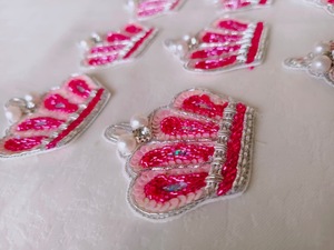 Red Beaded 3D PU Shoe Applique <b>Patch</b> Embroidery <b>Sew</b> <b>on</b> Badge for Clothing Garment Decoration Craft Fashion Accessories - Product Image 3
