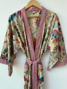 Bata Kimono de Algodón Suave con Estampado de Dibujos Animados para Mujer, Camisón de Verano Hecho a Mano ODM con Cuello en V y Cintura Elástica de Longitud Completa - Product Image 3